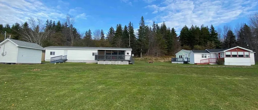 3 Lake View Cottages - Great for Families/Groups - Image 1
