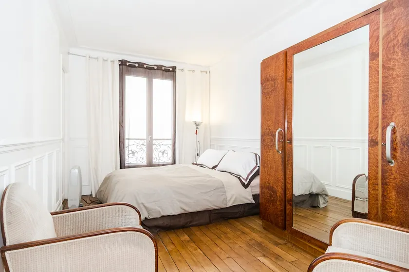 EiffelTower Charming 2-room apt in quiet&safe bldg - Image 1