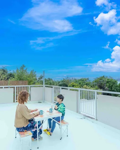[Katsuren Sheepia] ~ 80 ㎡ spacious space that can accommodate up to 6 people. Theater room, near a beach with a superb view, ocean view BBQ - Image 1