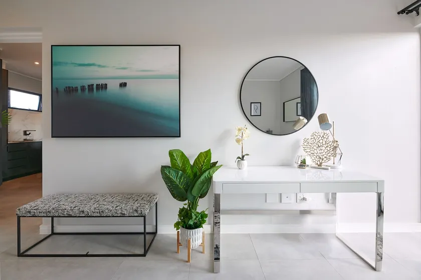 Oskido's Hyde Park Luxury Apartment - Image 1