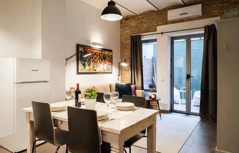 CENTRIC & TERRACE & NEW apartment in Barcelona - Image 1