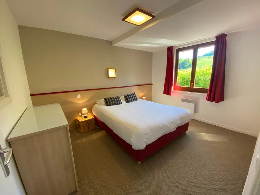 4-person apartment – 1 bedroom (T2+) M102 - Image 1