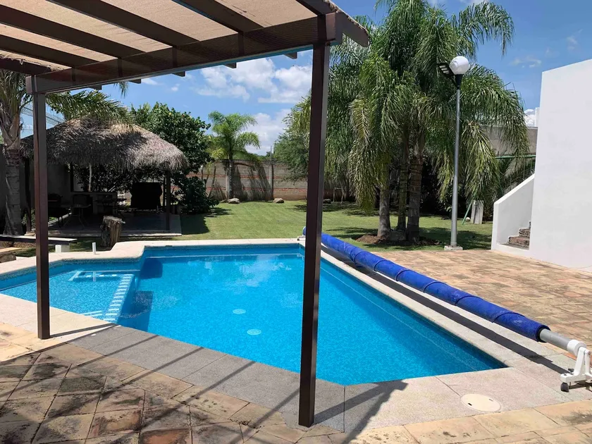“EL MEZQUITE” rest house - Image 1