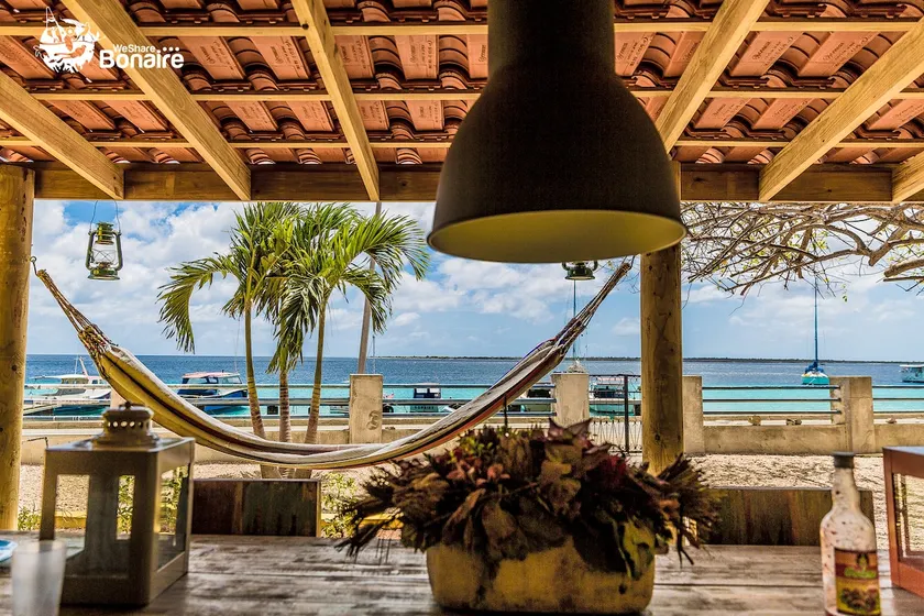 Oceanfront apartment (5p), best location in town! - Image 1