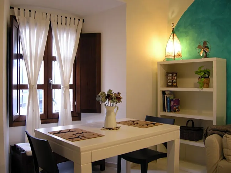 Villalobos Apartment - Image 1