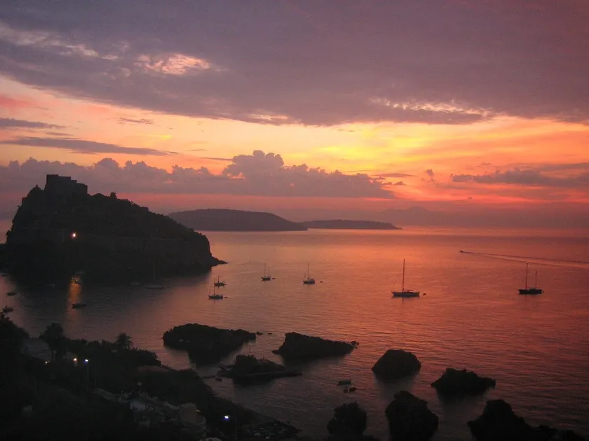 Wonderful place in Ischia - Image 1