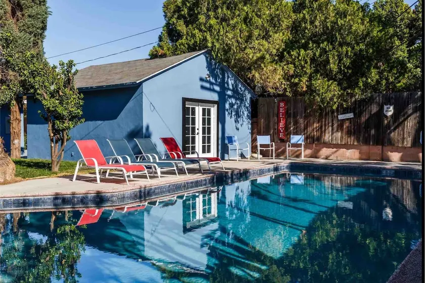Stylish Pool Retreat • Near LA Attractions - Image 1