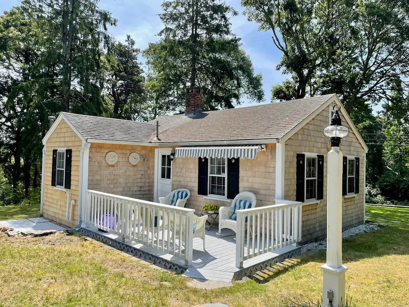 SeaShell Cottage ★Bass River★Beach★Bike★ Fish★Golf - Image 1