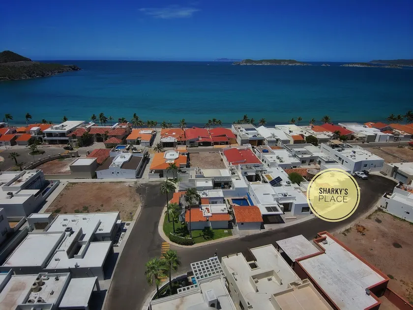 Marina Real Depa 50 meters from the sea - Image 1