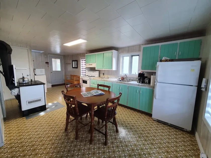 Charming old house in St Donat De Rimouski - Image 1