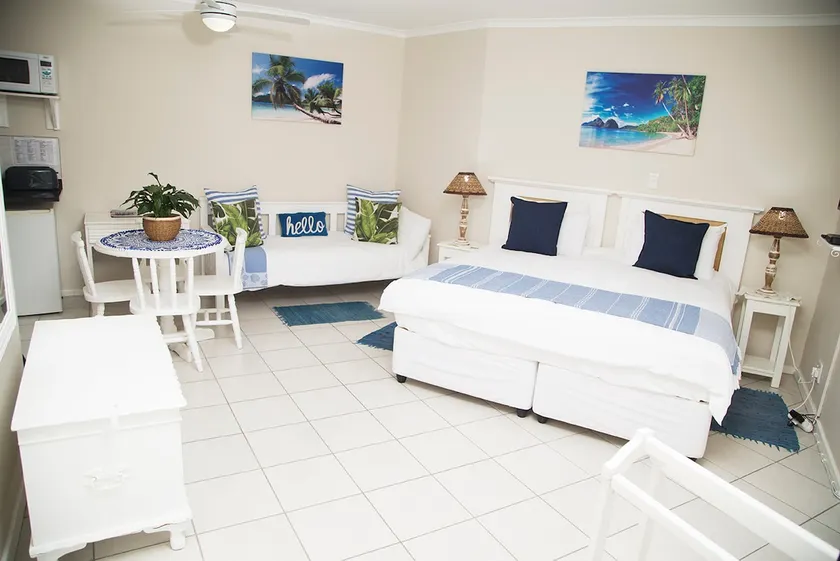 Beach Cove 2 - quick 1 minute walk to the beach! - Image 1