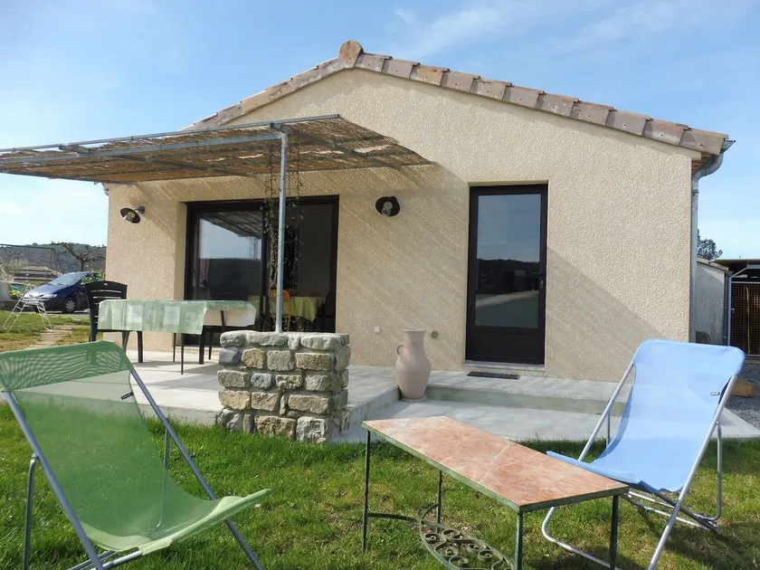 LODGING LOVE ARDECHE, 2 / 4P, Villa tra VOGUE e AUBENAS - Image 1