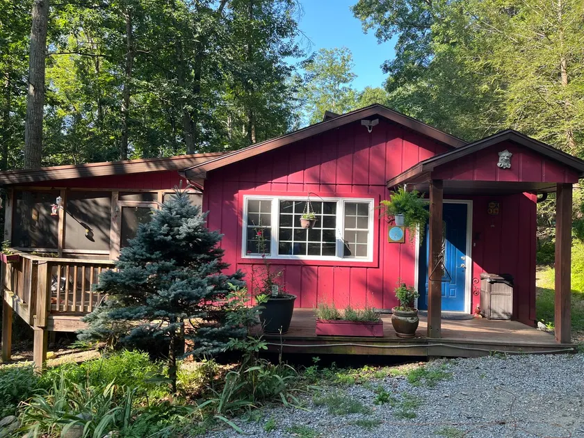 Great for Families! Woodsy Cabin in Lost City - Image 1