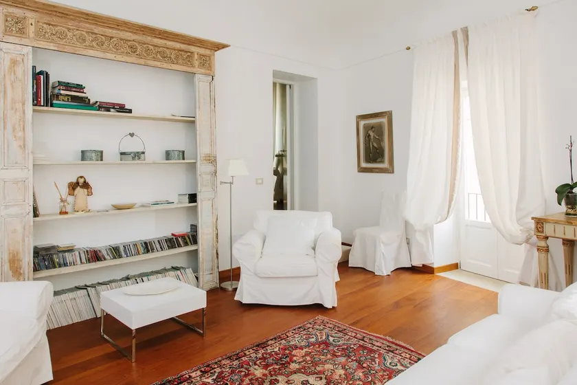 Ortigia Elegant Apartment - Image 1