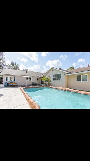 Socal Beautiful pool home with large bbq near GOLF - Image 1