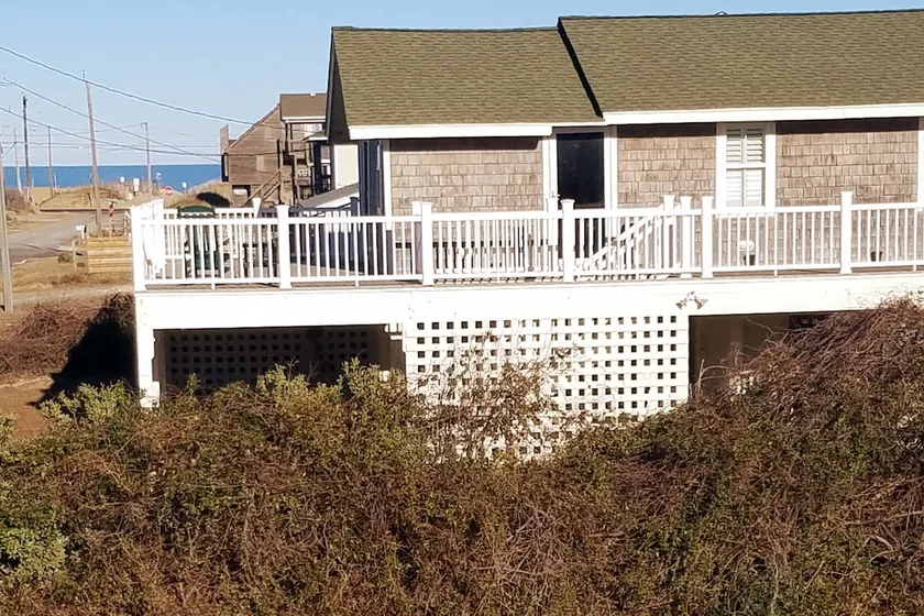 The Little Cottage (Walk to the beach!) - Image 1