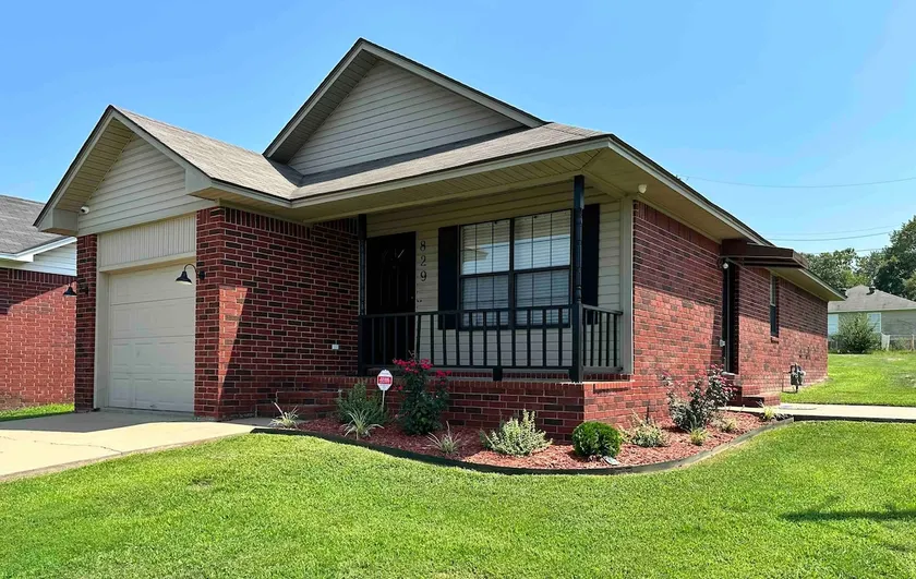 The Corner View: Clean and Convenient - Image 1