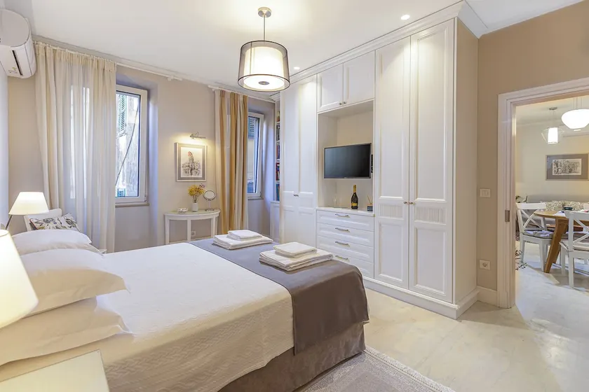 Palazzino Leone - Corfu Old Town Liston Deluxe Apartment - Image 1