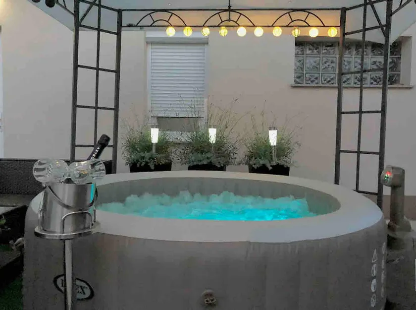 Deluxe Apartment Mimoza Jacuzzi on the terrace - Image 1