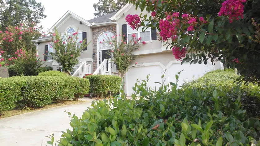 Metro Atlanta Apartment In a House in Douglasville - Image 1