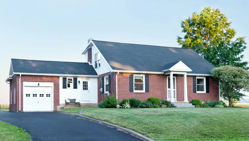 Translators Cottage: Family-friendly Stay in Lancaster County - Image 1