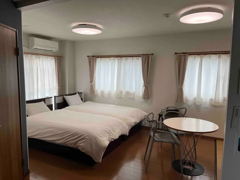 Entire studio room for rent on the shore of Lake Biwa [Biwako] - Image 1