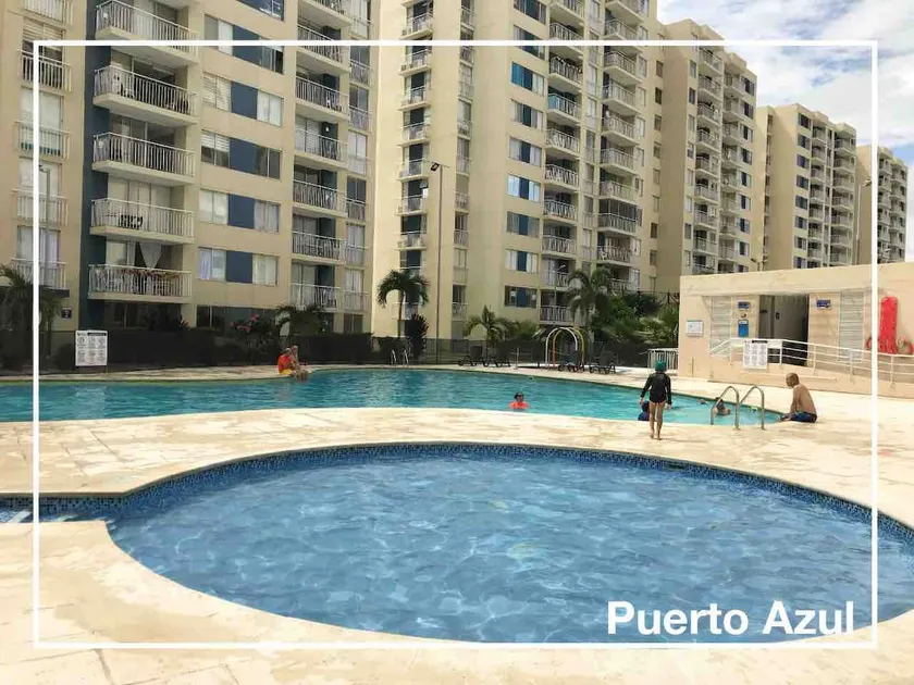 Apartment in club house - near the pool - Image 1