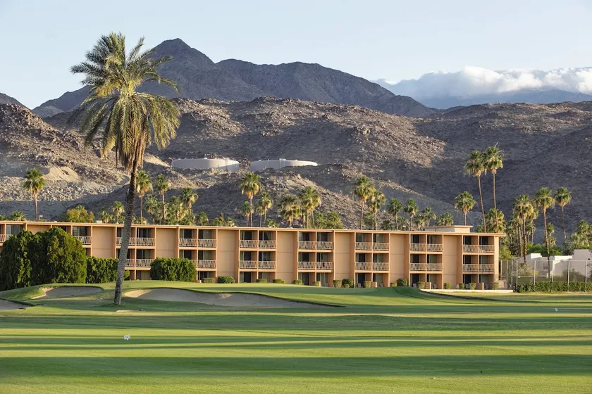 WorldMark Palm Springs - Plaza Resort and Spa - Image 1
