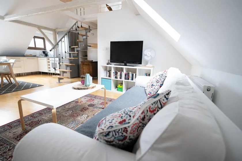 Apartment 27 - Image 1