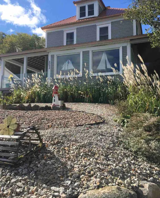 LaHaven Captains House - Image 1