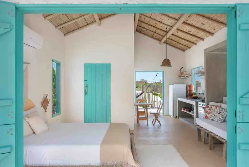 Full Coral Bungalow, 300 meters of paradise beach. - Image 1