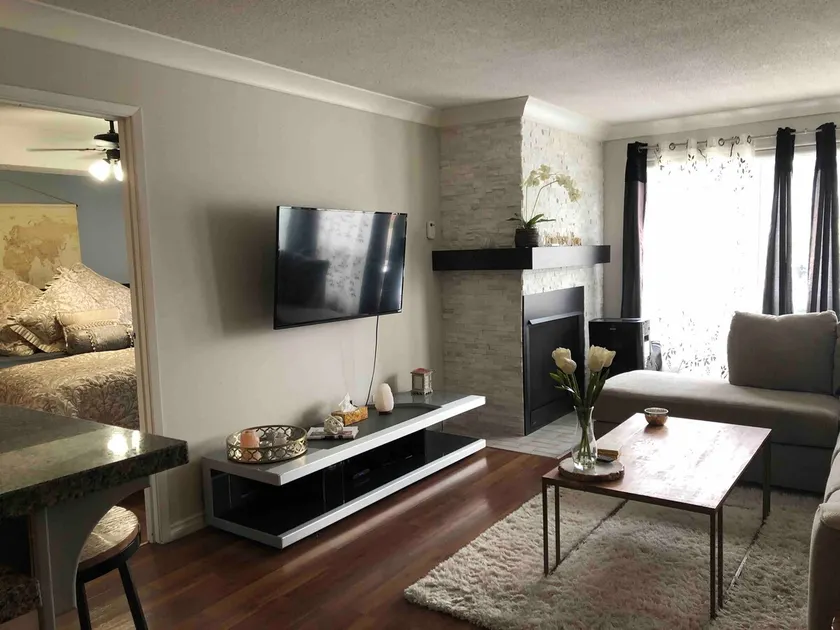 North London Condo Getaway - Image 1