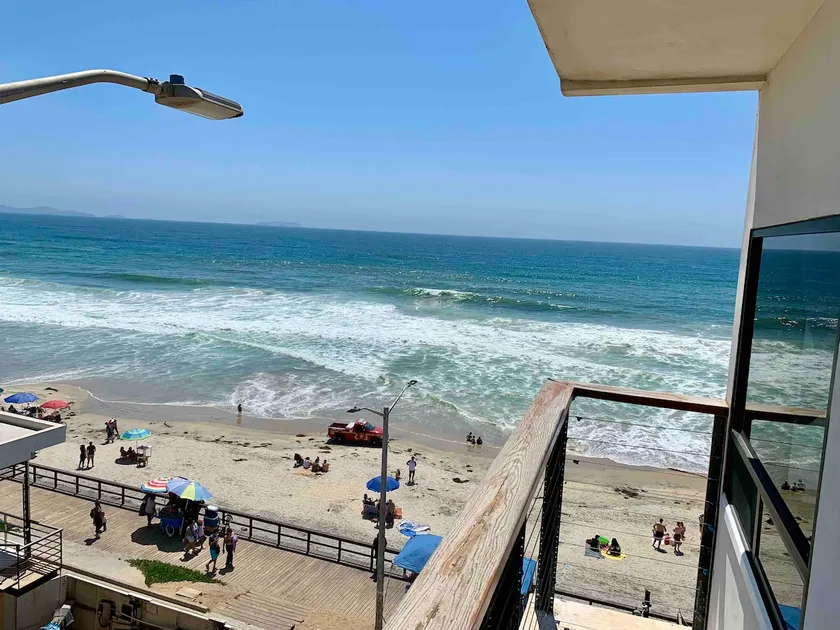Adorable ocean view/beach front 1BD/clean/cozy - Image 1