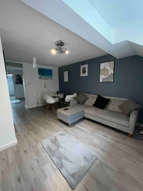 Lovely one bedroom apartment - Image 1