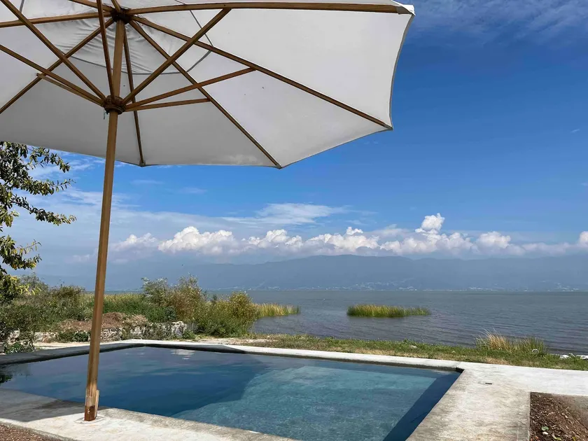 Beautiful house in Chapala with a pool - Image 1