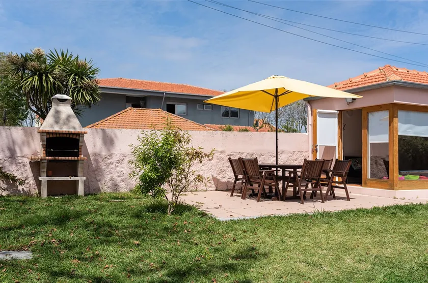 Aguda Beach Charming House By PortoProperties4You - Image 1
