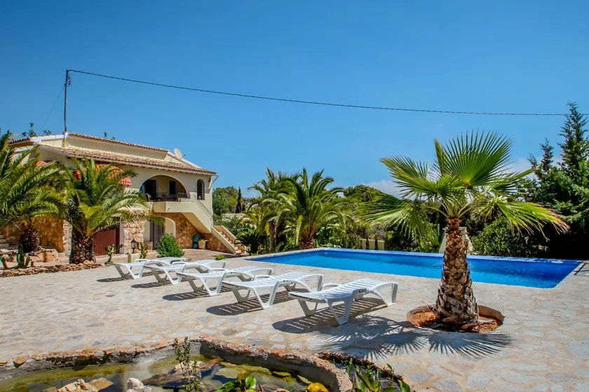 Diana - pretty holiday property with garden and private pool in Benissa - Image 1