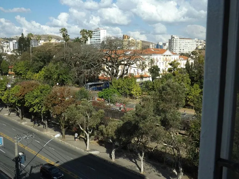 Kitnet overlooking downtown Poços - Image 1