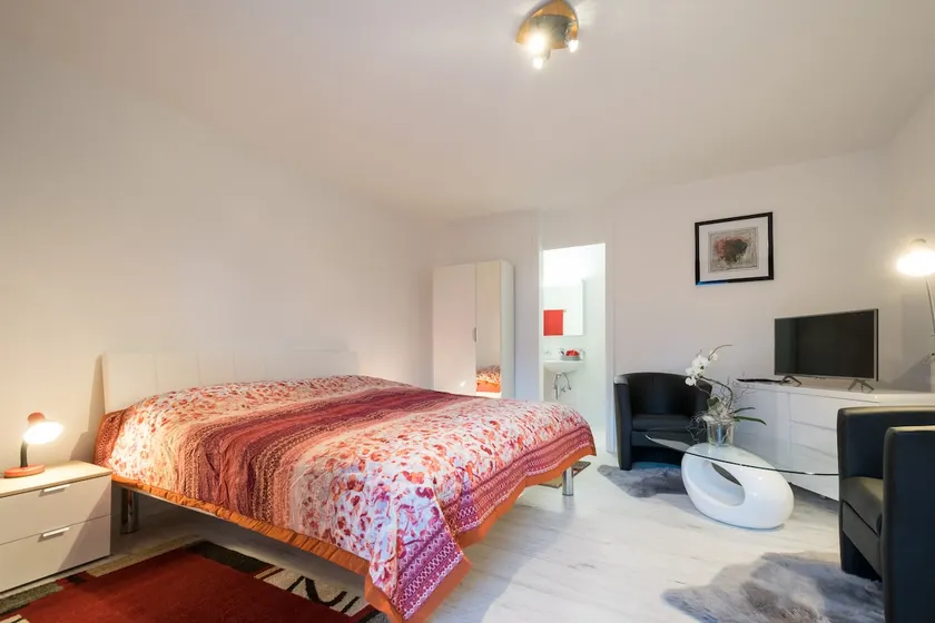 Studio in a villa „ Between the Lakes “ - Image 1