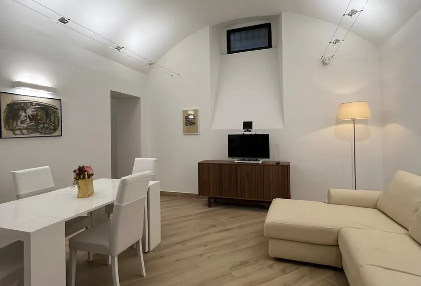 MOLO 7 - ANTESITUM - classic, modern and cozy - Image 1