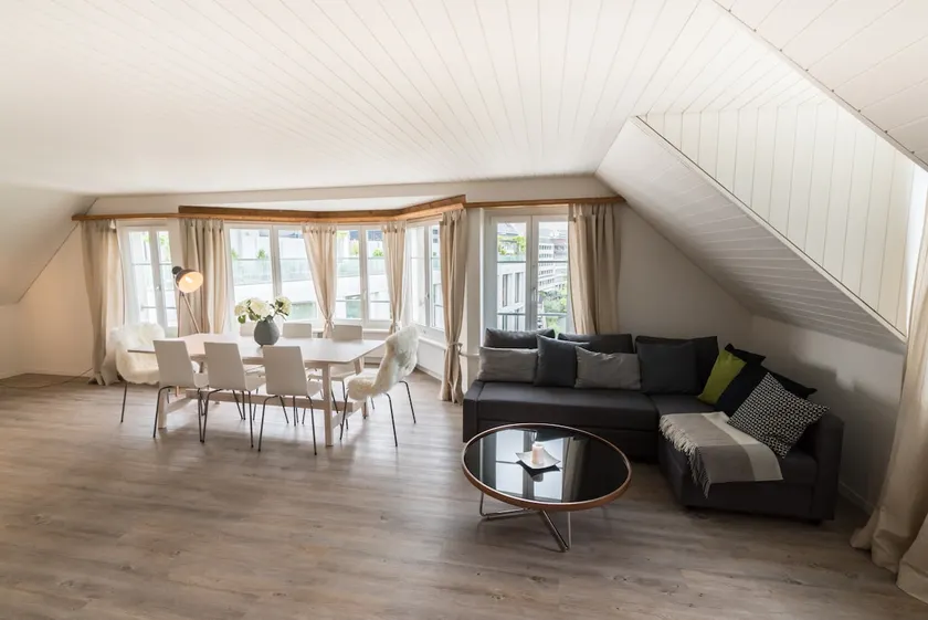 Löwenplatz Apartment near Station by Airhome - Image 1