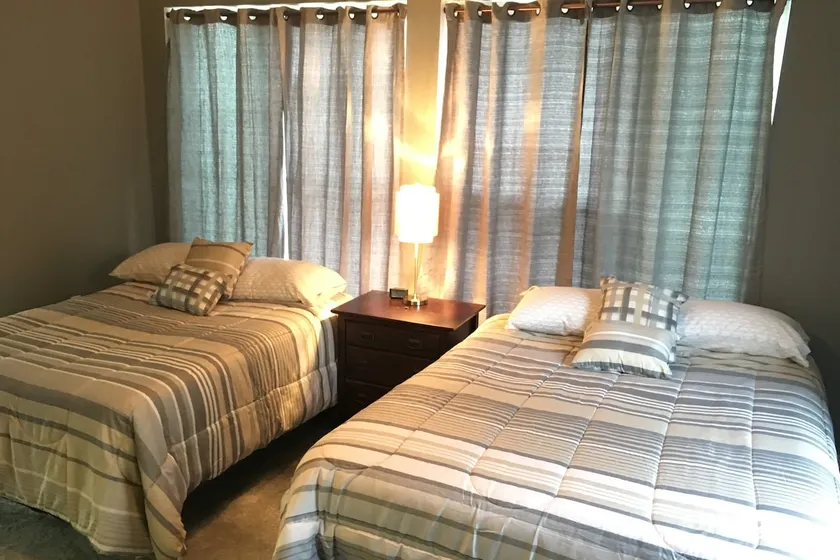 Immaculate apartment steps from Camp Randall! - Image 1