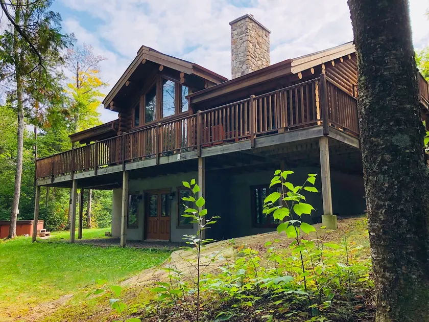 Chalet Chinook 2, Waterfront log home - Tremblant - Image 1