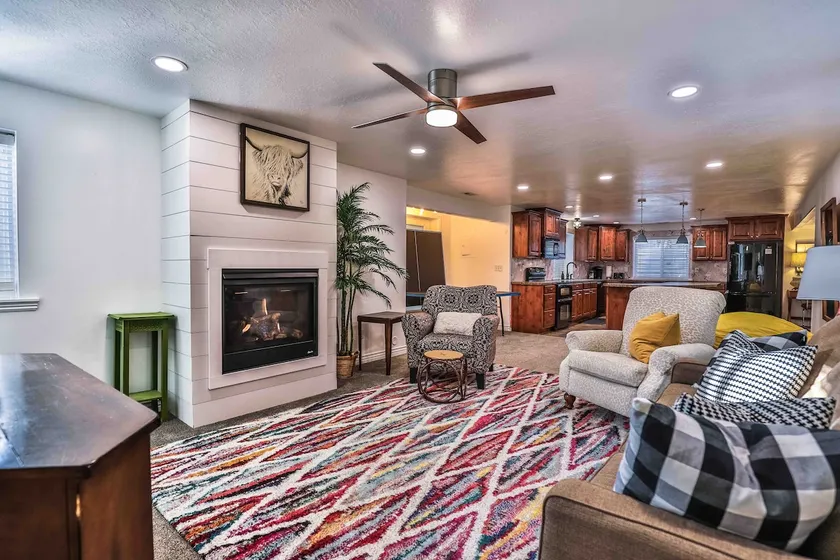 Basement apartment by Willard Bay - Image 1