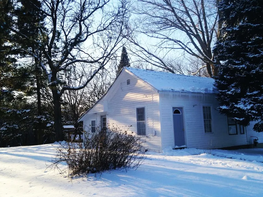 Cozy Cabin on Banks of Willow River (Burkhardt) - Image 1