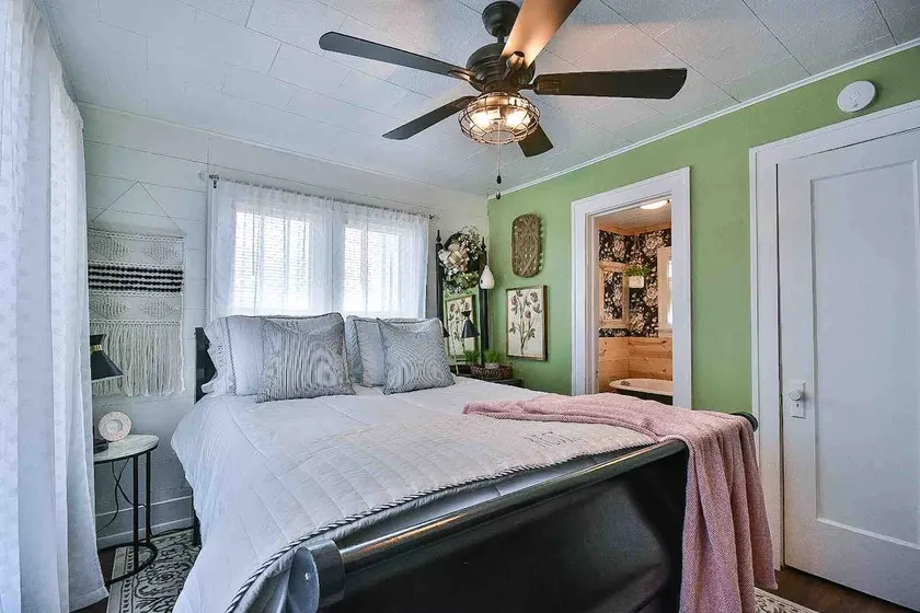 Byrd Nest - Image 1