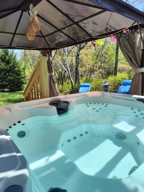 PoconoEscape - Hot Tub! GameRoom & Community Pool! - Image 1