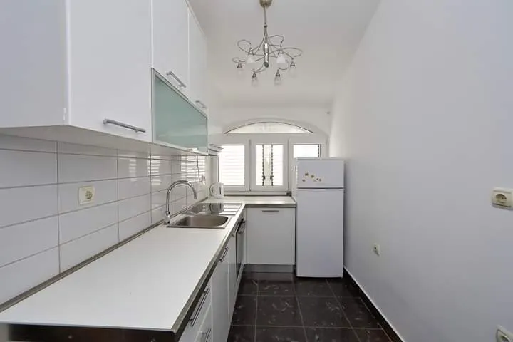 Apartments ”Šime” 150m from the sea - Image 1