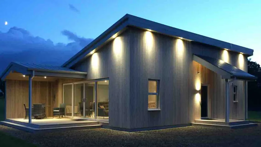 Executive Lakeside Lodge at Mullans Bay - Image 1