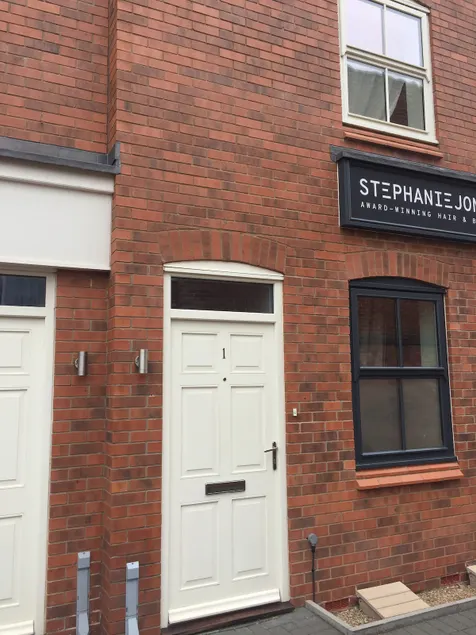 Contemporary 1 Bedroom Apartment, Ashby, Sleeps 4 - Image 1